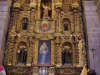 De mooie altaarstukken in La Compañia