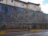 Muurschildering van Juan Bravo geeft de geschiedenis van Peru weer